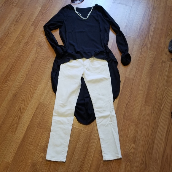 Last 1  Dual layered flowing hi low top - Picture 4 of 6